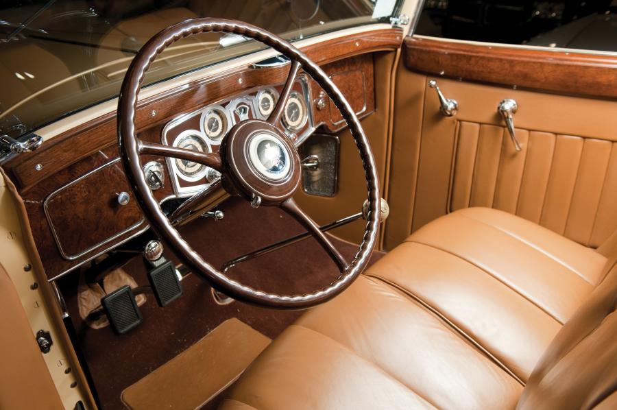  Packard Twelve Convertible Sedan 1934 года  (фото 28 из 44)